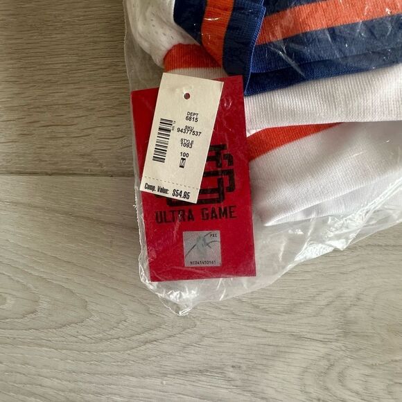 Ultra Game New York Knicks Mesh Shorts 8” White M NWT‎ IN PACKAGING - Picture 7 of 7